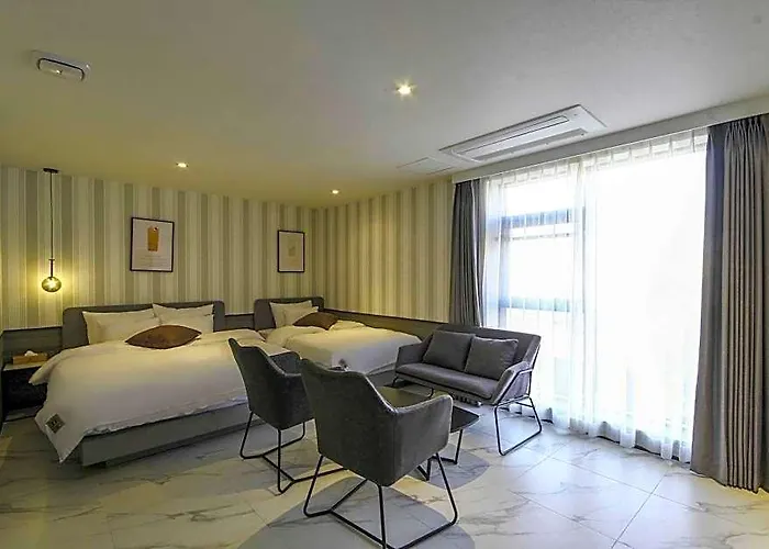 Brown Dot Nampo Jagalchi Hotel 3*