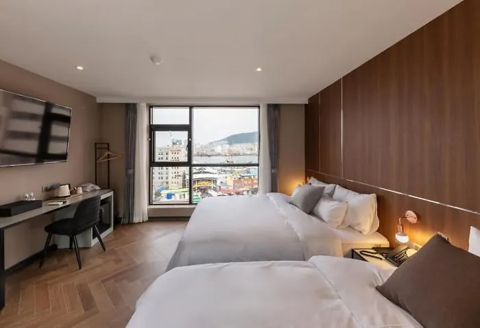 Hotel Brown Dot Nampo Jagalchi 3*
